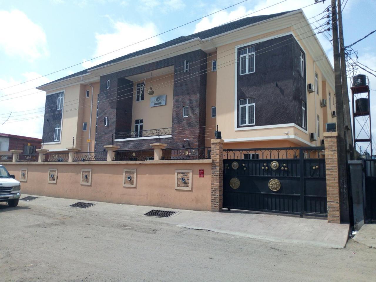 Bana Hotel & Suites Лаґос Екстер'єр фото